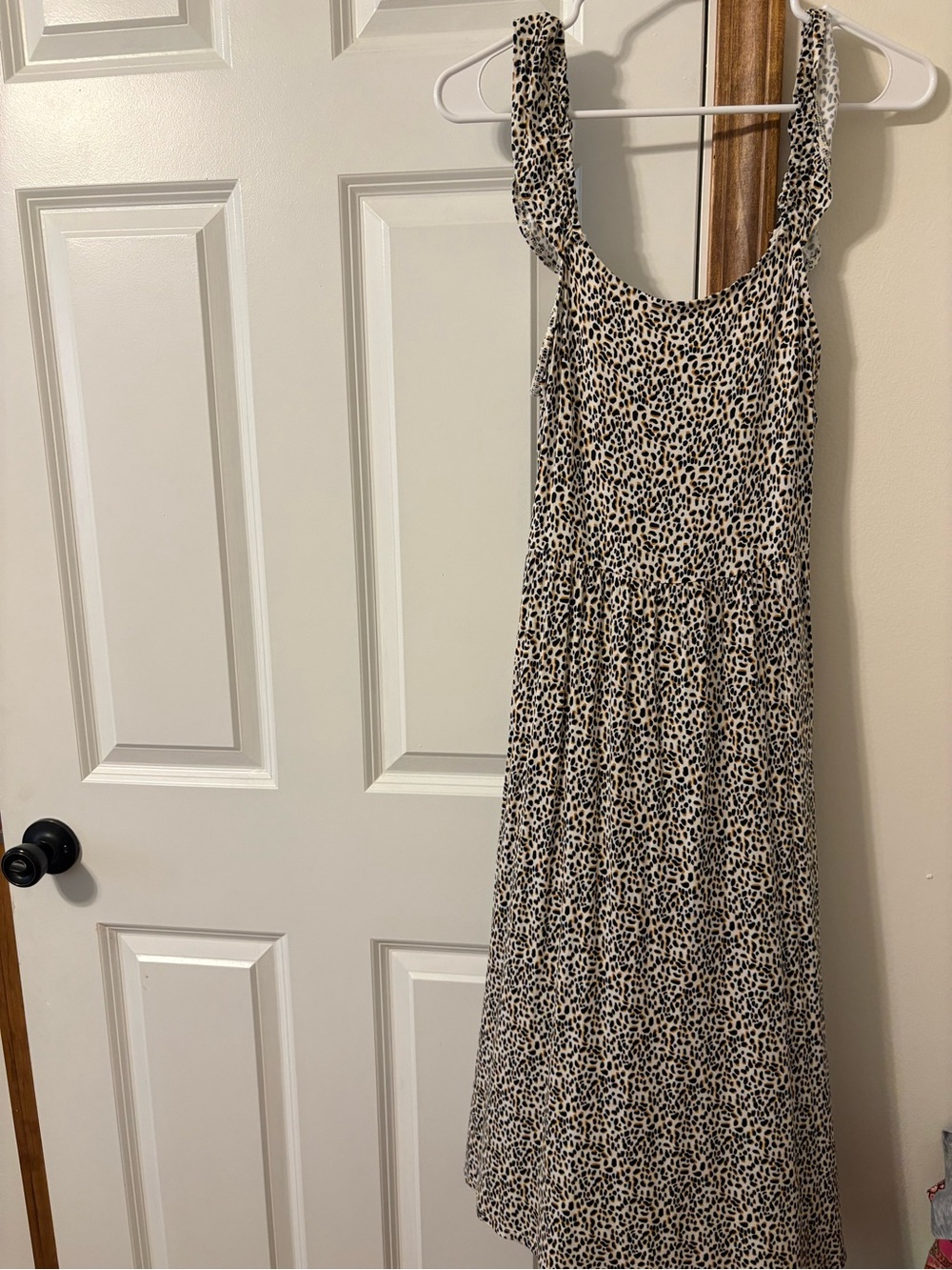Sleeveless Leopard-Print Midi Dress in Beige and Black